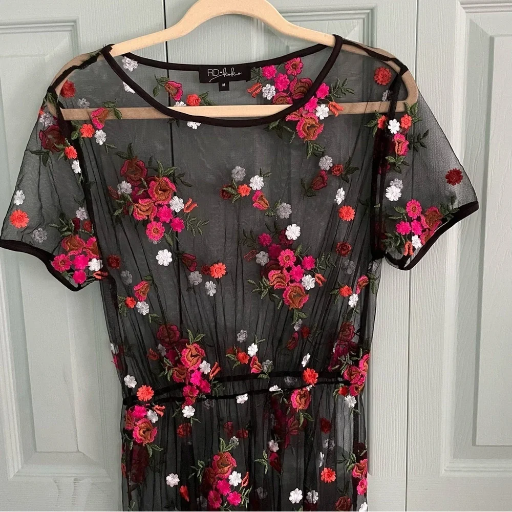 RD+KoKo Black Sheer Overlay Floral Maxi Dress Womens Med Short Sleeve Whimsigoth - Picture 2 of 12